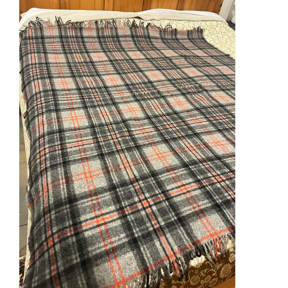 Vintage Robin Wul Canterbury Wool Blanket Throw Or Twin Size Gray Plaid 60x66 - Picture 2 of 3